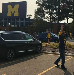 Meet your Posher, Justin